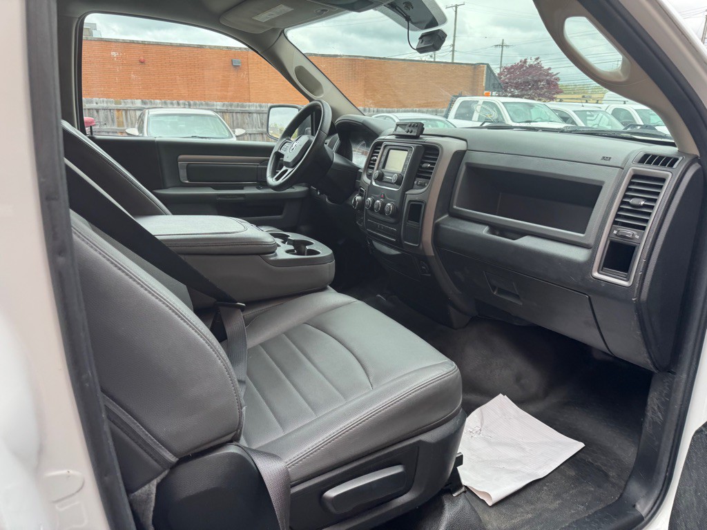 2019 RAM 1500 Image 9