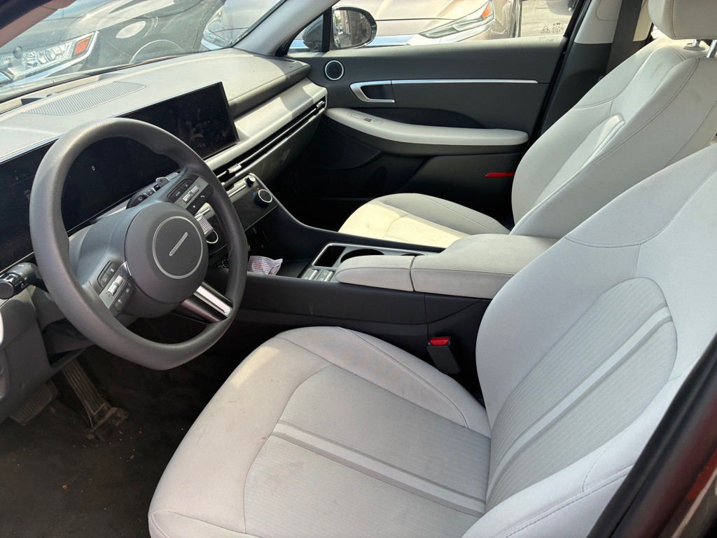 2025 Hyundai Sonata Image 10