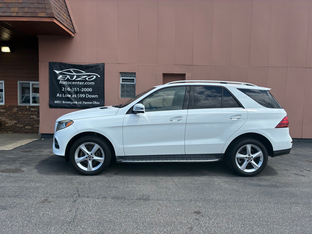 2018 Mercedes-Benz GLE-Class Image 2