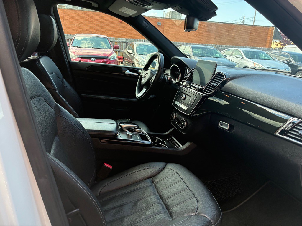2018 Mercedes-Benz GLE-Class Image 14