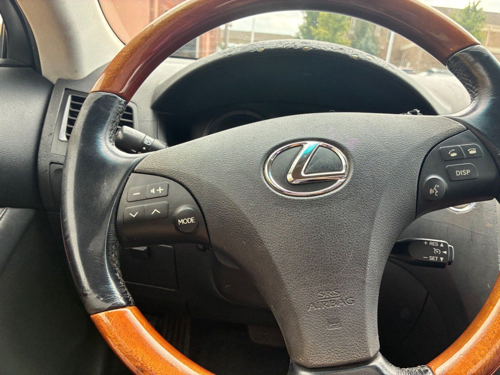 2007 Lexus ES Image 10