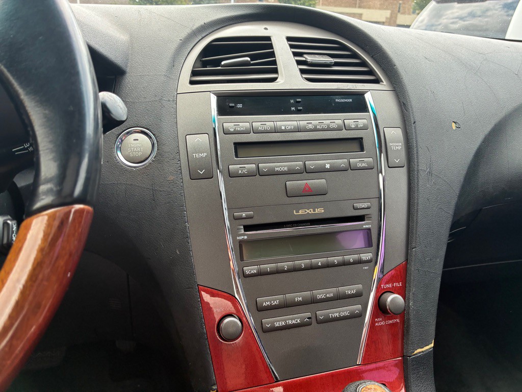 2007 Lexus ES Image 11