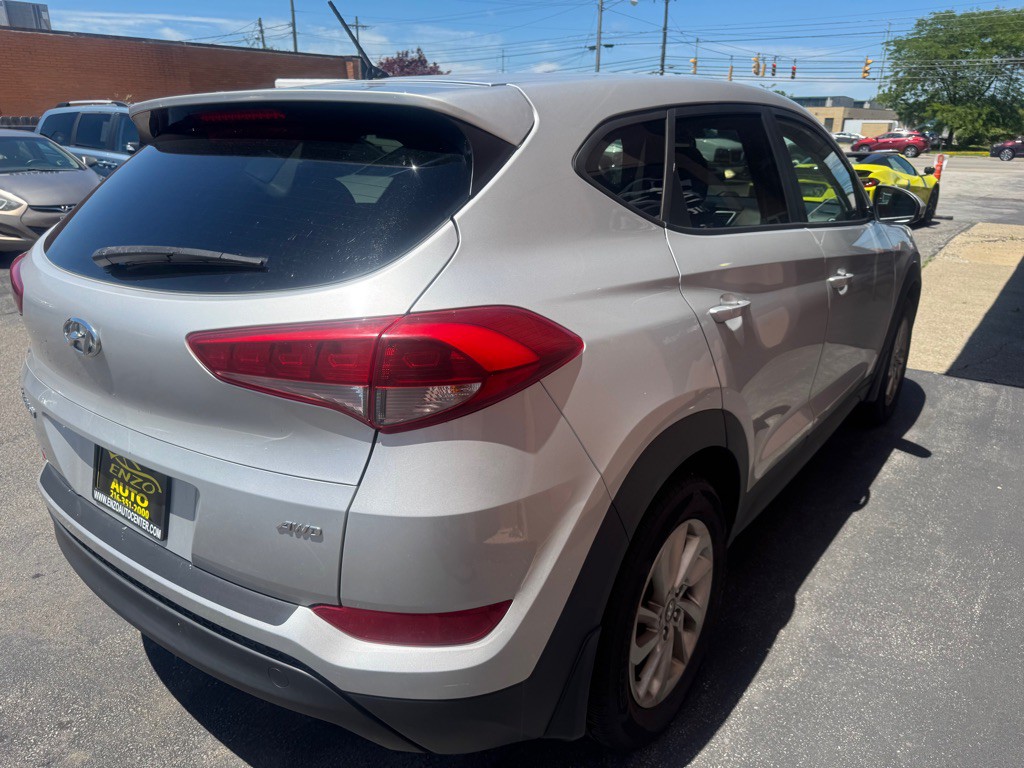 2018 Hyundai Tucson Image 4