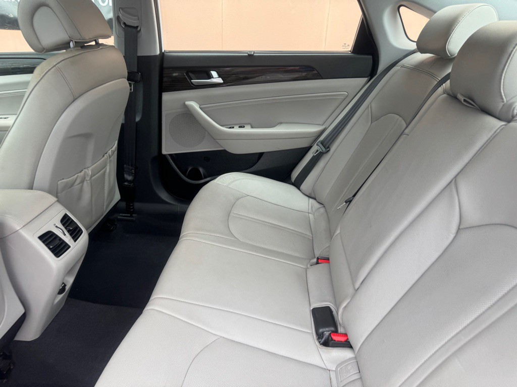 2017 Hyundai Sonata Image 9