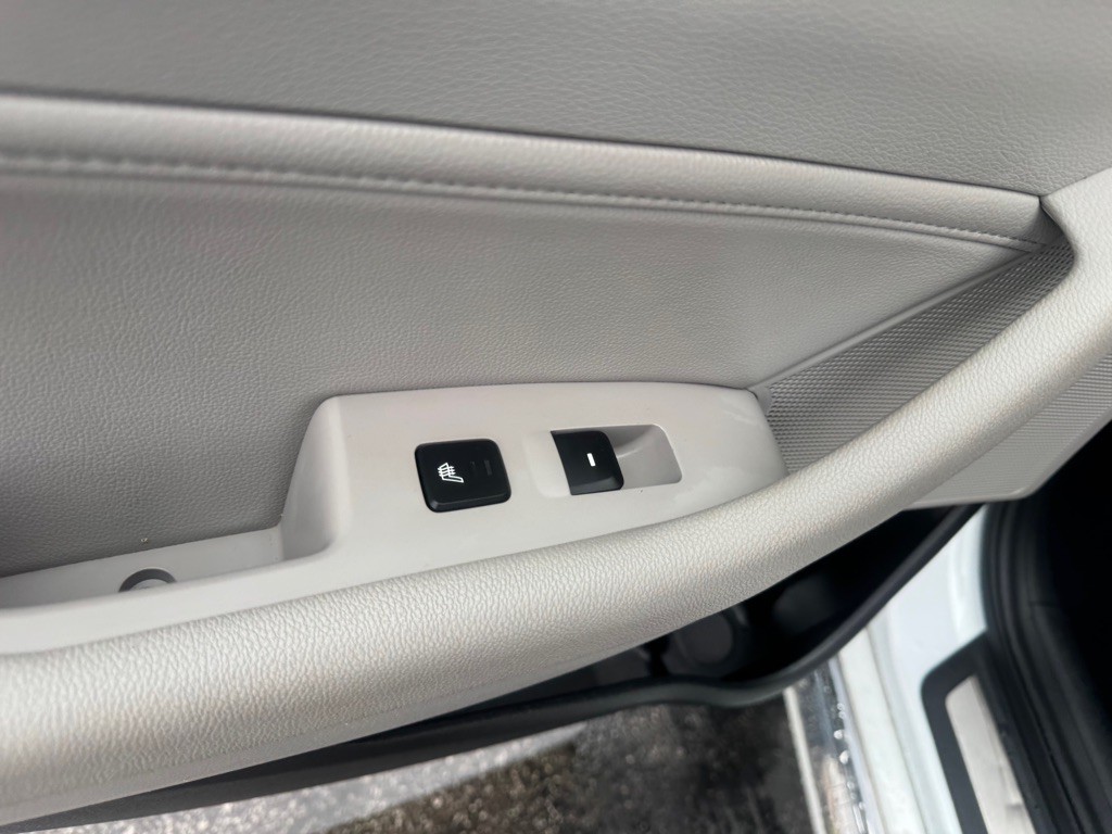 2017 Hyundai Sonata Image 11