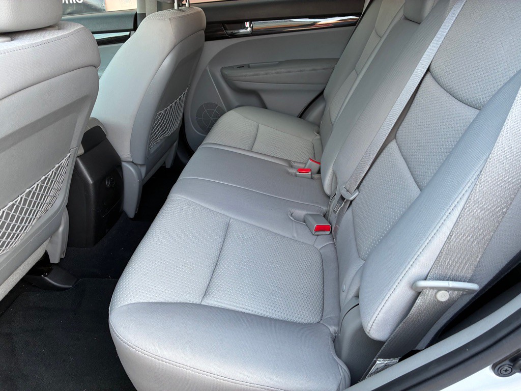 2012 Kia Sorento Image 10