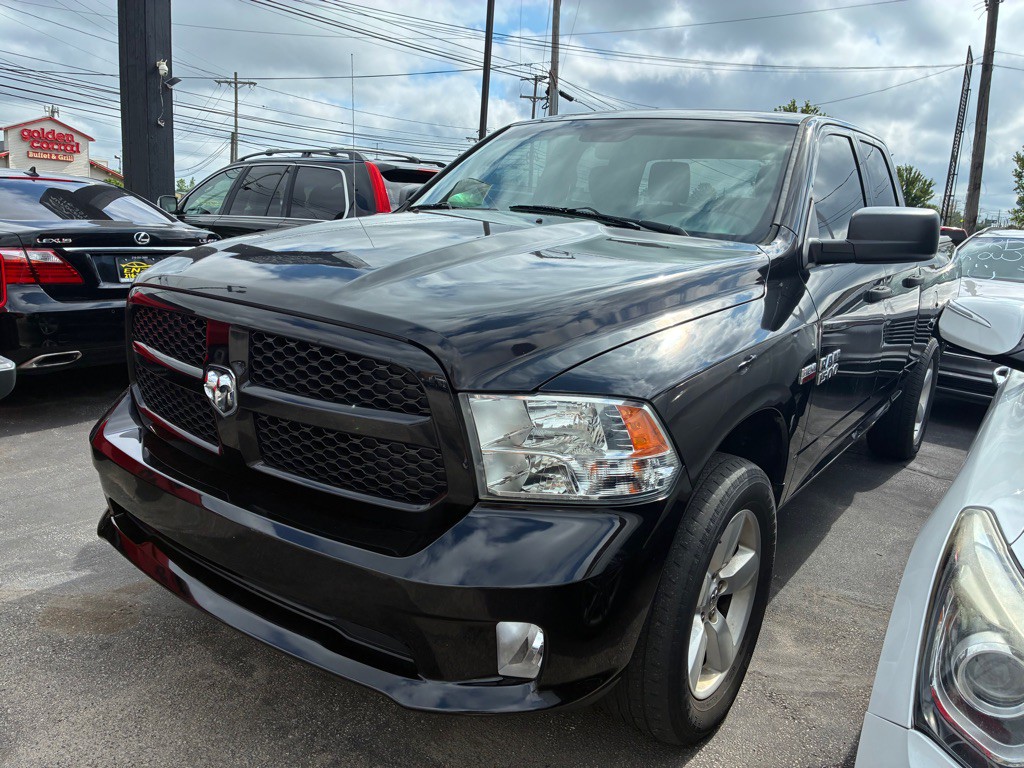 2013 RAM 1500 Image 1