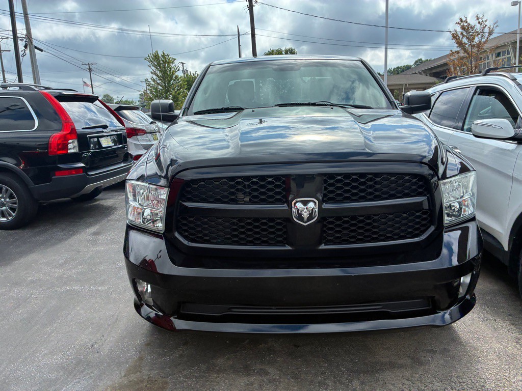 2013 RAM 1500 Image 2