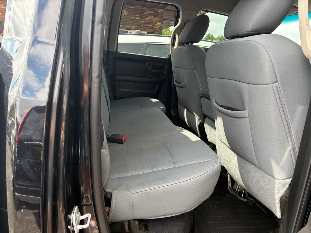 2013 RAM 1500 Image 8