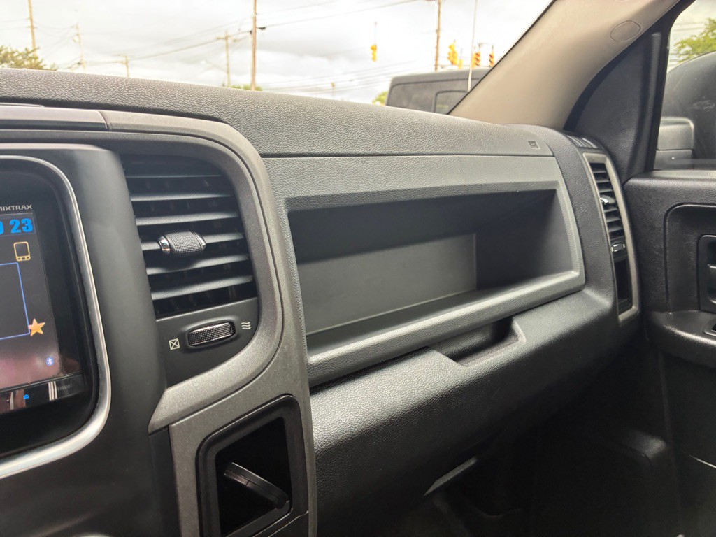 2013 RAM 1500 Image 17
