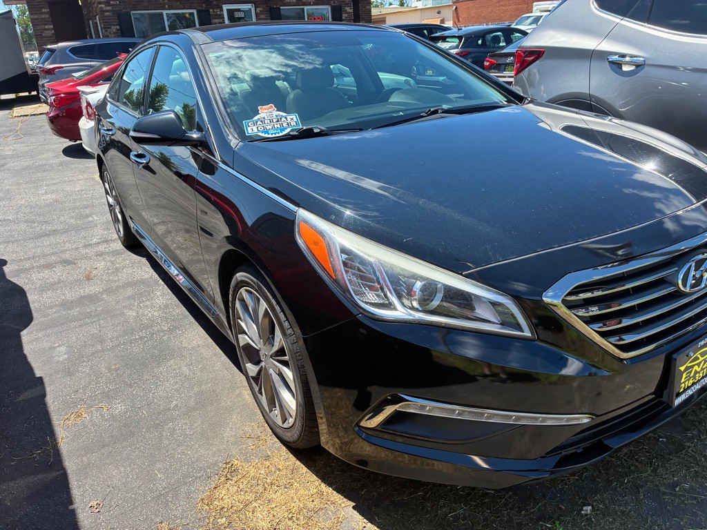 2015 Hyundai Sonata Image 3