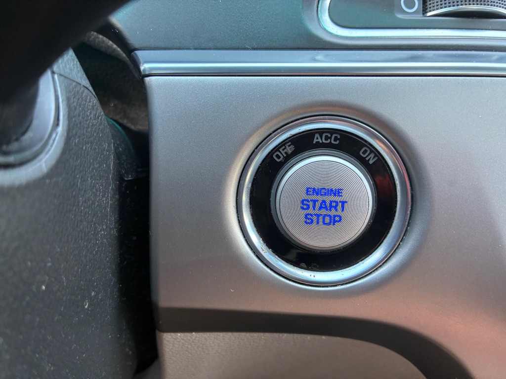 2015 Hyundai Sonata Image 8
