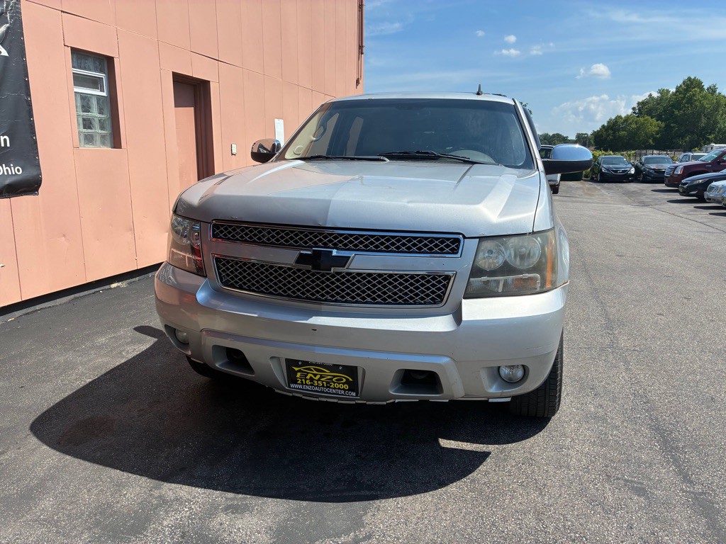 2010 Chevrolet Tahoe Image 4