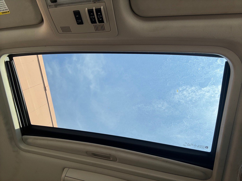 2010 Chevrolet Tahoe Image 22