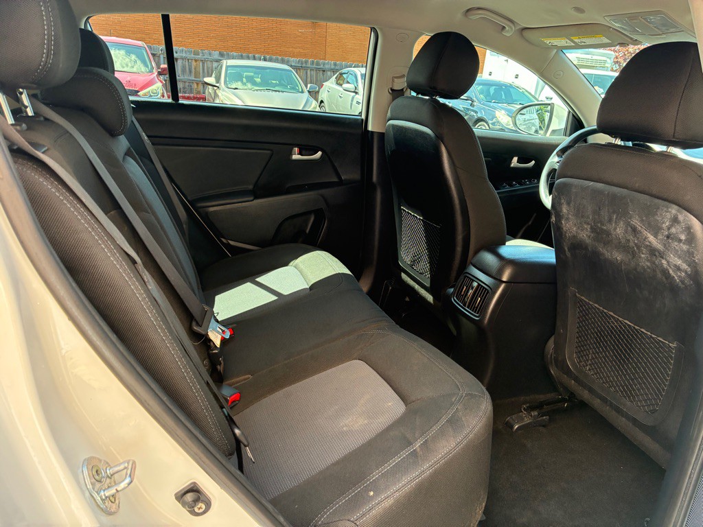 2016 Kia Sportage Image 9