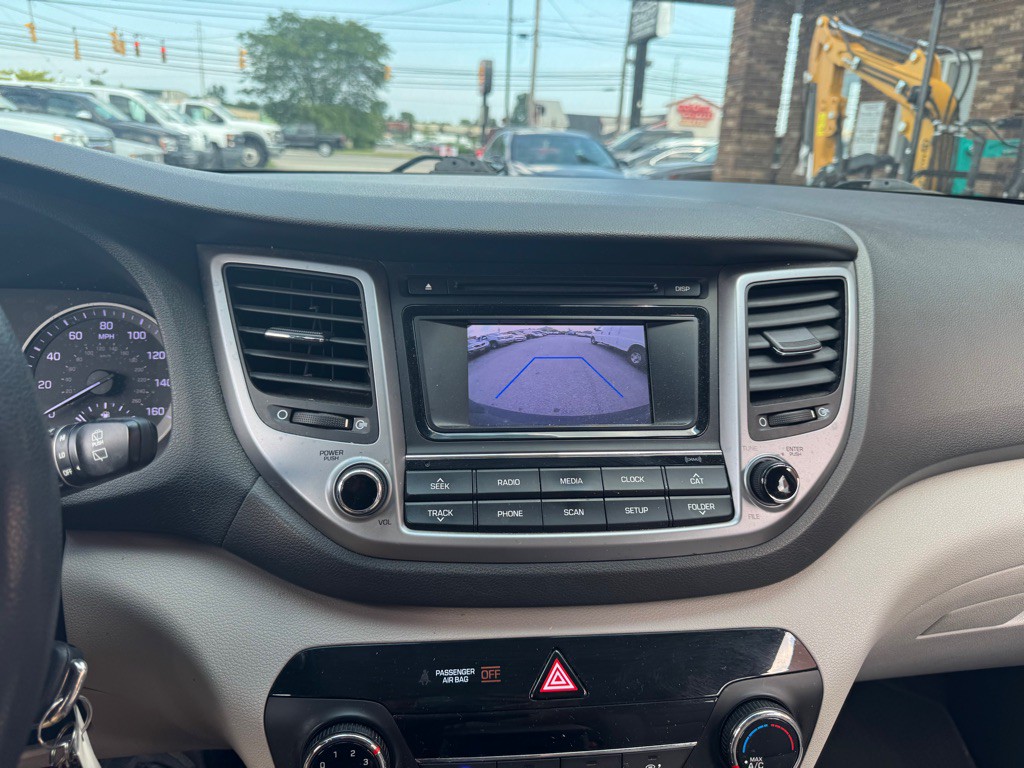 2017 Hyundai Tucson Image 7