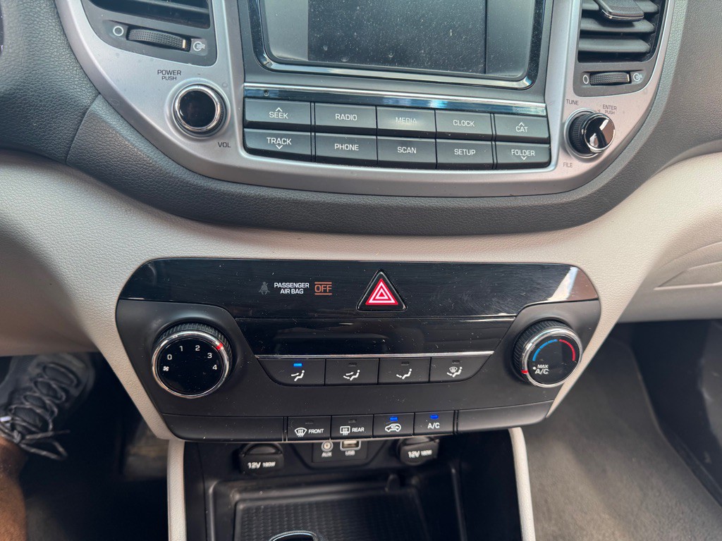 2017 Hyundai Tucson Image 10