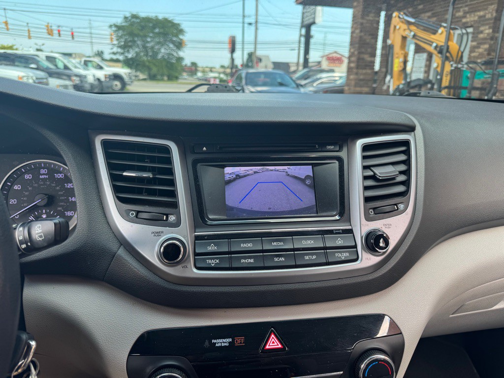 2017 Hyundai Tucson Image 11