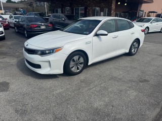 Image for 2017 Kia Optima Hybrid ID: 7529776