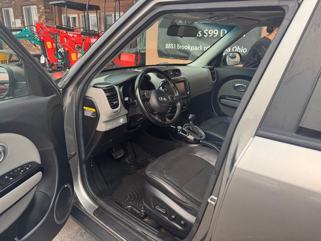 2016 Kia Soul Image 17