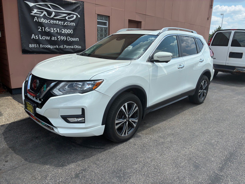 2020 Nissan Rogue Image 3