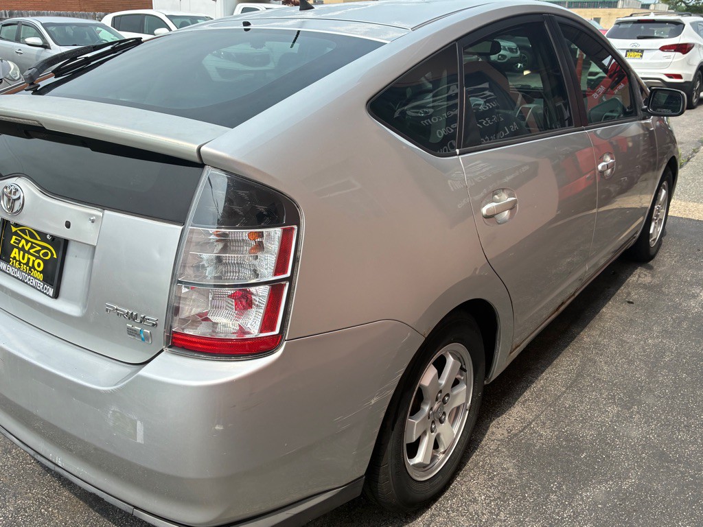 2005 Toyota Prius Image 14