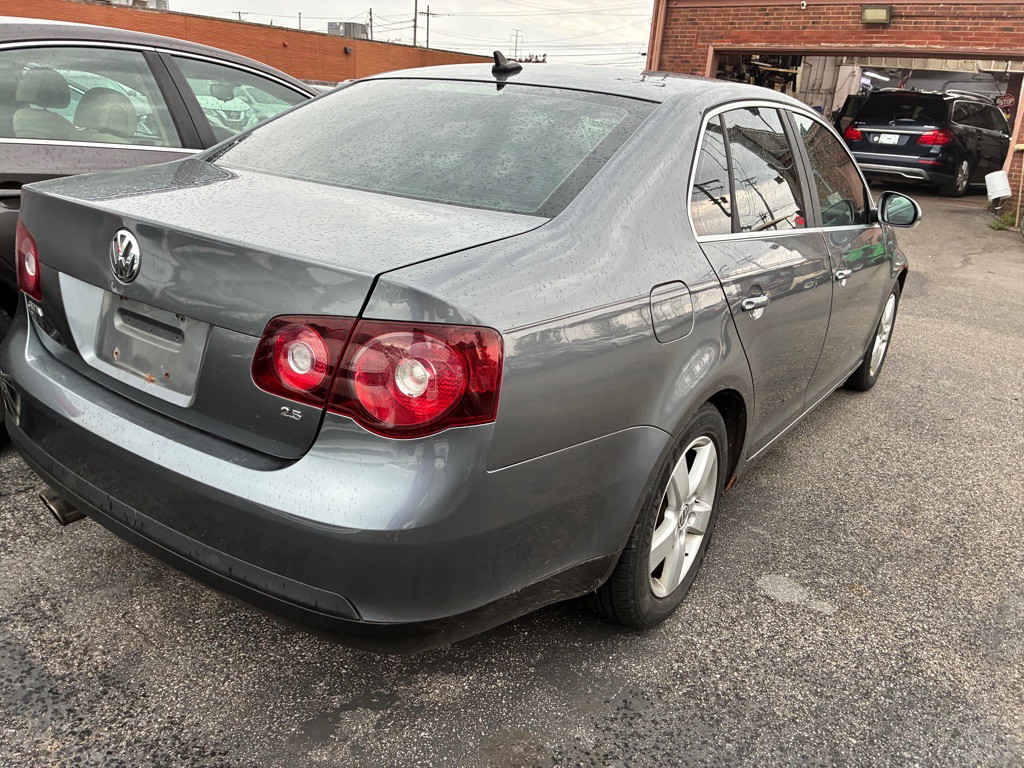 2008 Volkswagen Jetta Image 4