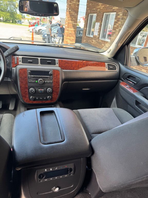 2014 Chevrolet Tahoe Image 17