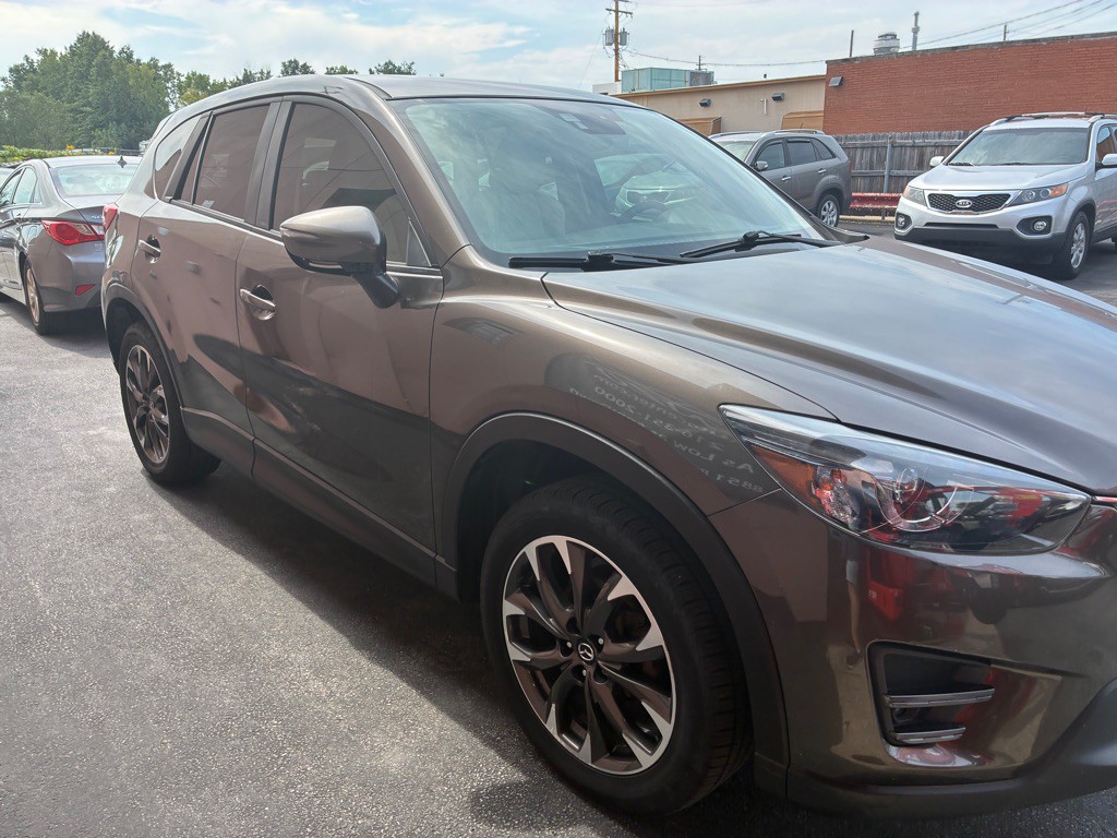 2016 Mazda CX-5 Image 1