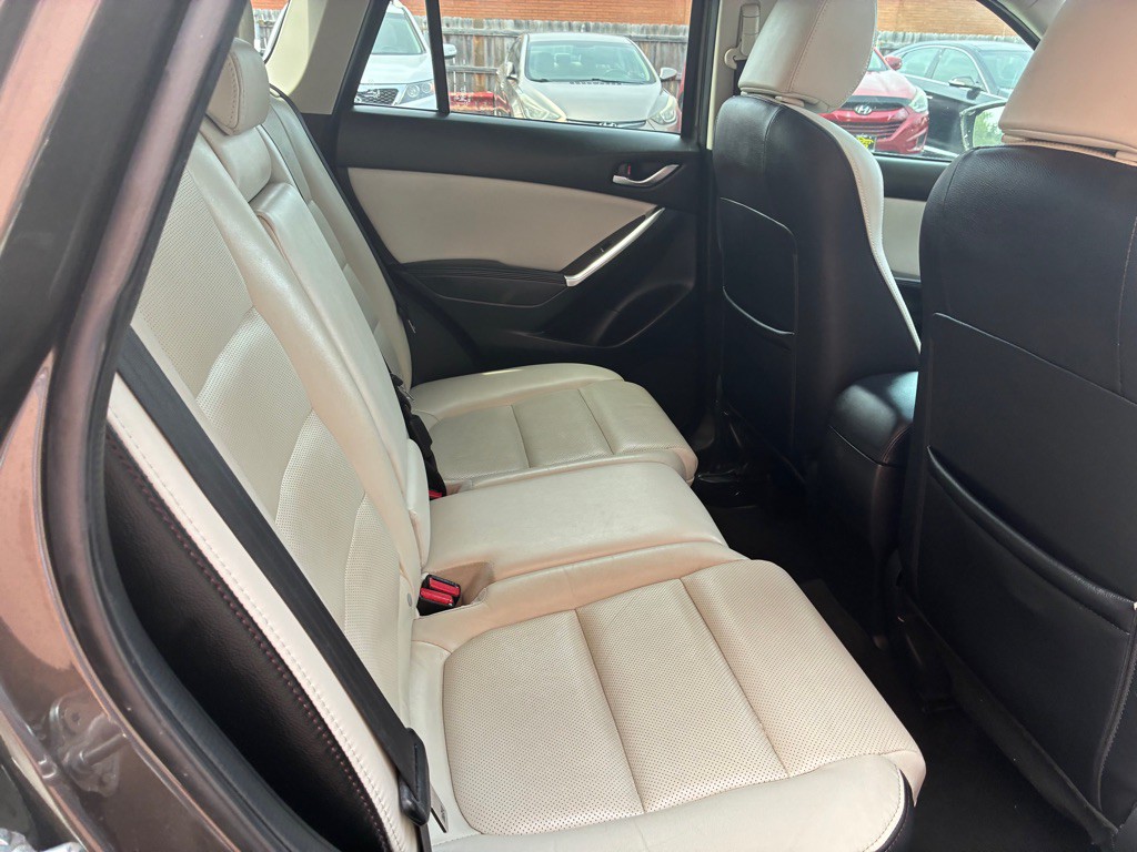 2016 Mazda CX-5 Image 5