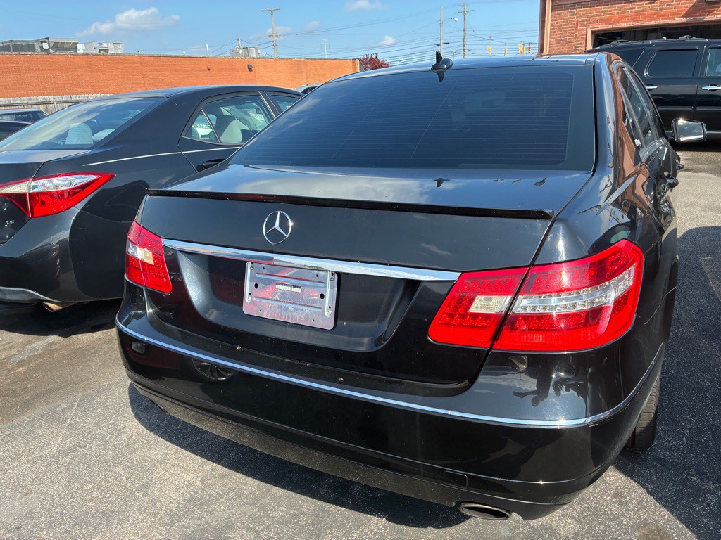 2011 Mercedes-Benz E-Class Image 5
