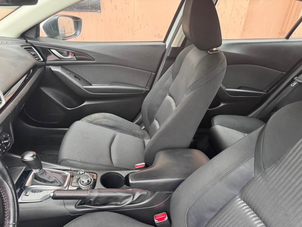 2015 Mazda Mazda3 Image 19