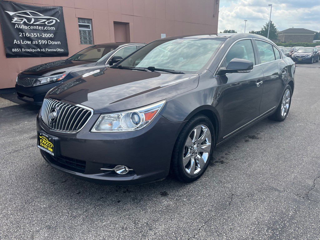 2013 Buick Lacrosse Image 2