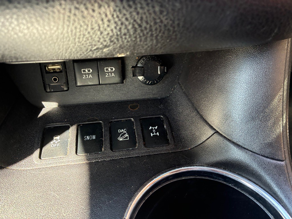 2018 Toyota Highlander Image 21