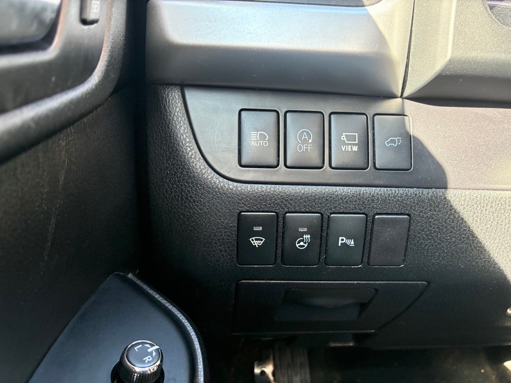 2018 Toyota Highlander Image 24