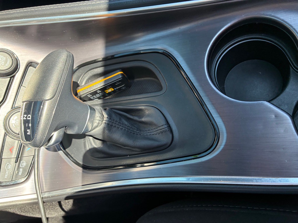 2017 Dodge Challenger Image 21