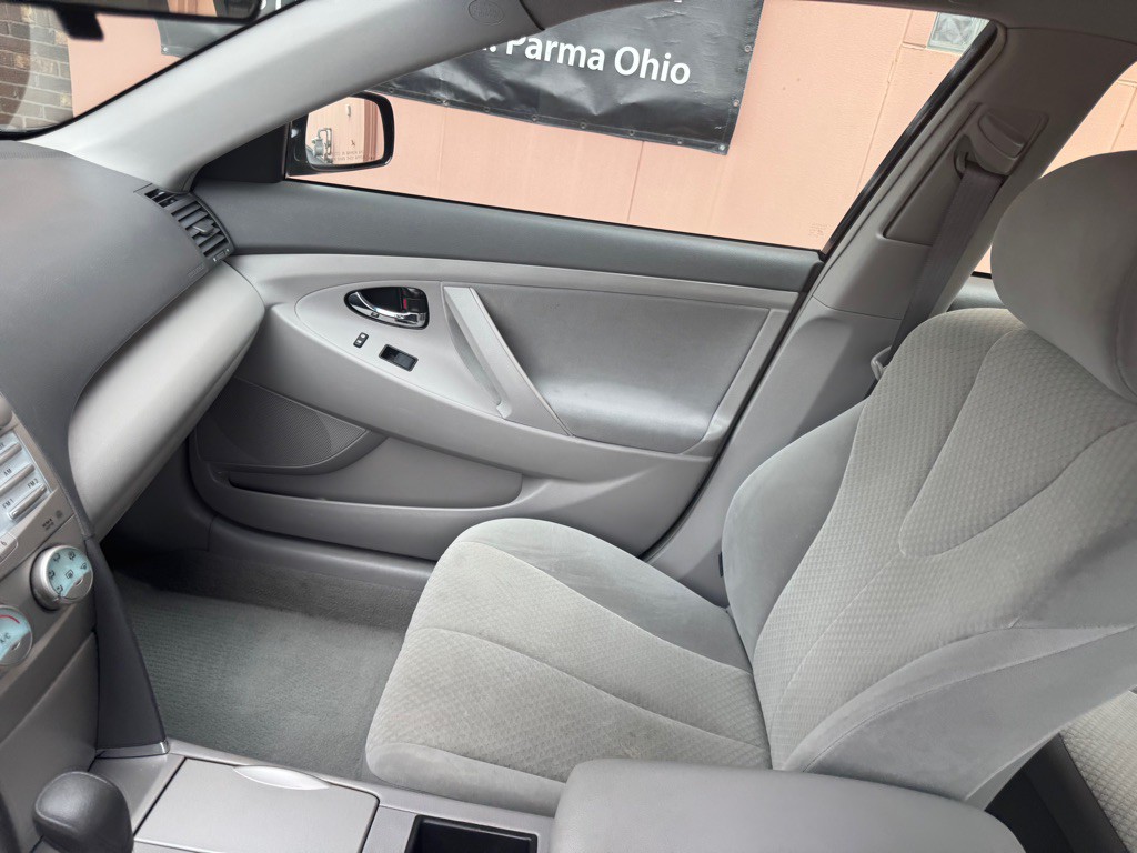 2007 Toyota Camry Image 9
