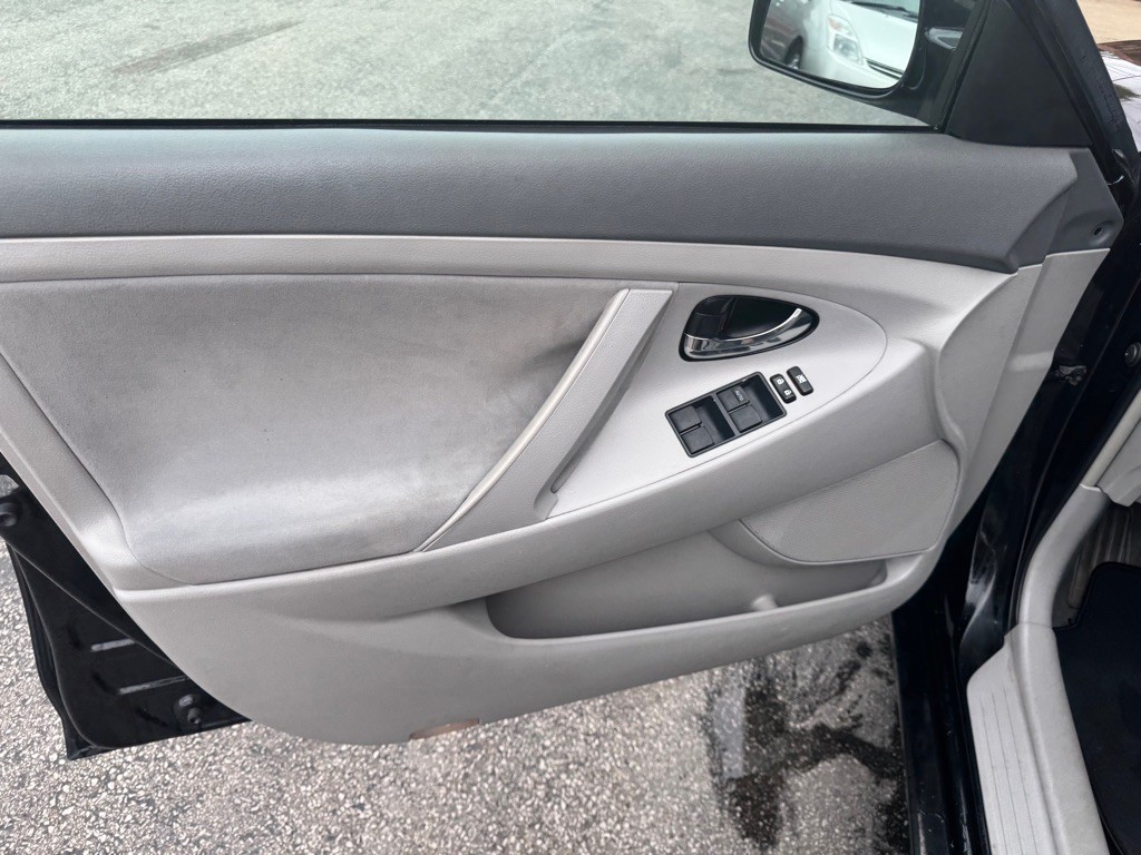 2007 Toyota Camry Image 10