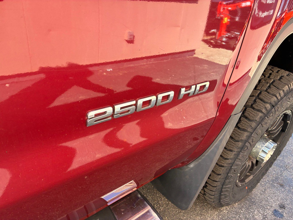 2015 GMC Sierra Image 12