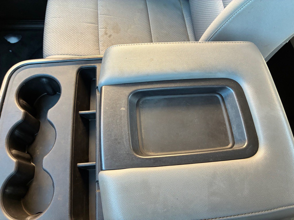 2015 GMC Sierra Image 18