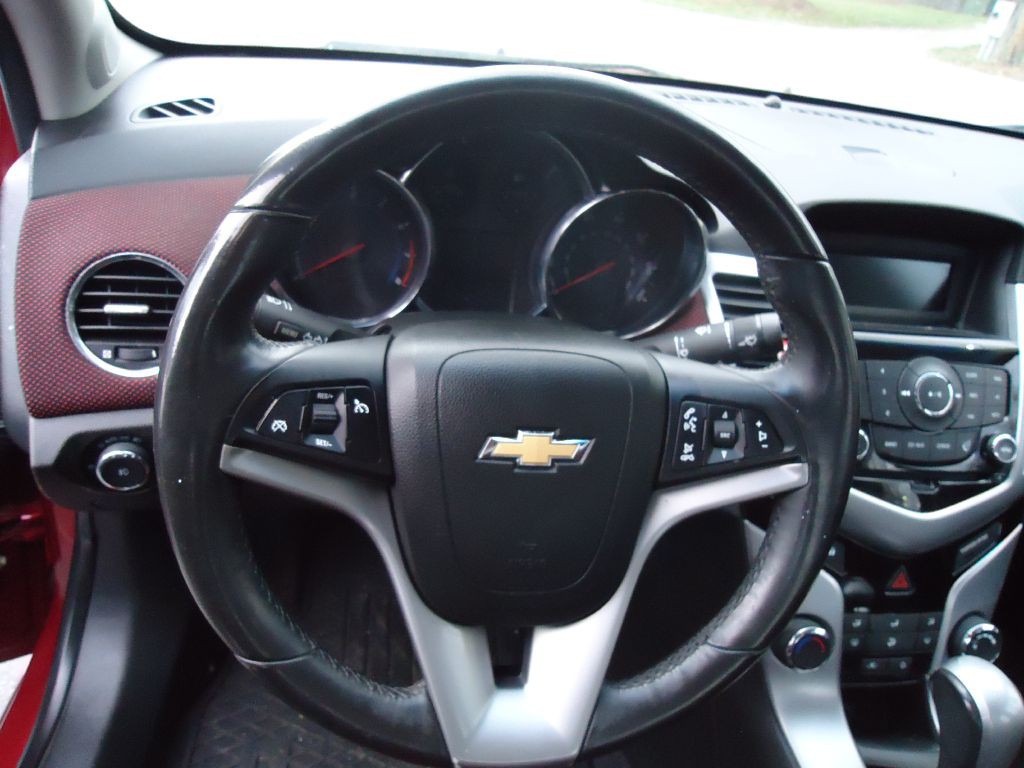 2011 Chevrolet Cruze Image 5