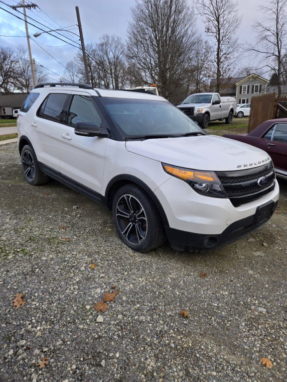 2015 Ford Explorer Image 2
