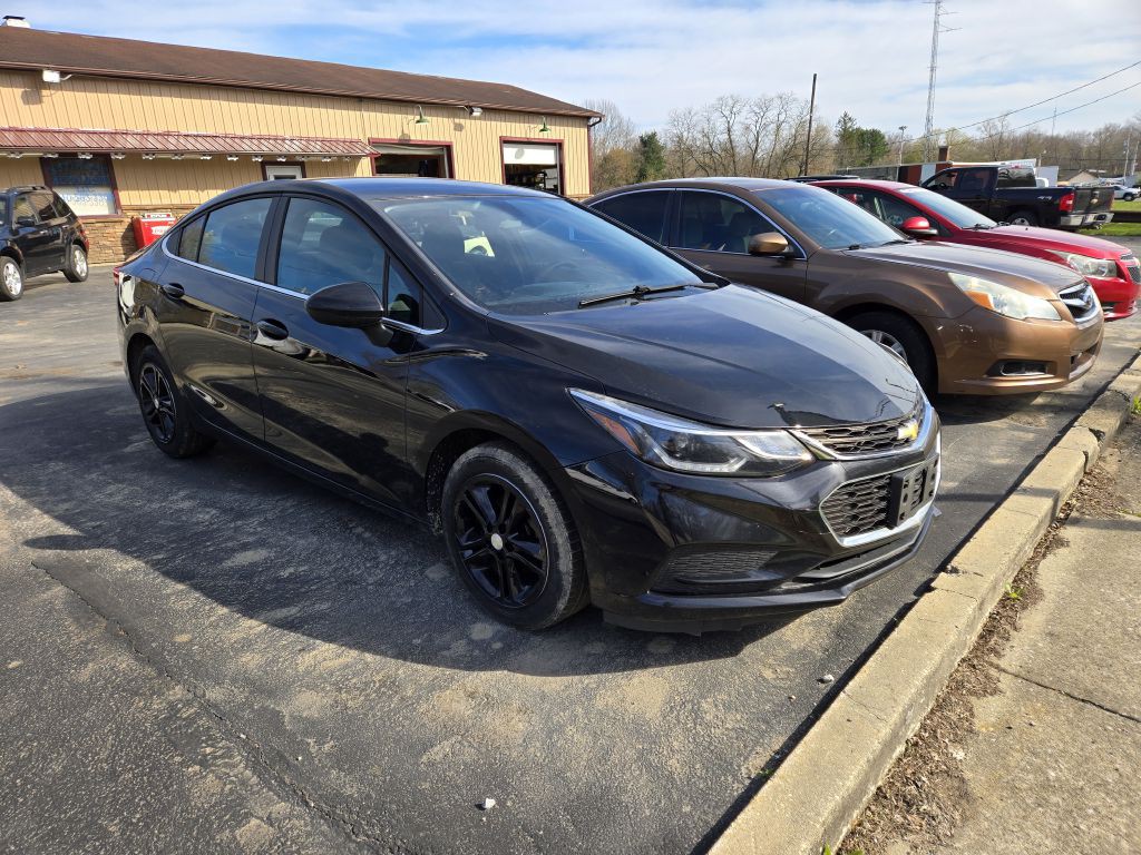 2017 Chevrolet Cruze Image 1