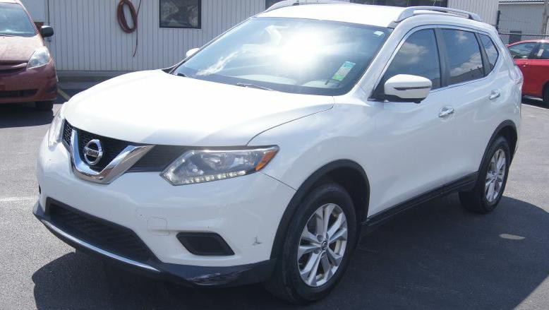 2016 Nissan Rogue Image 2