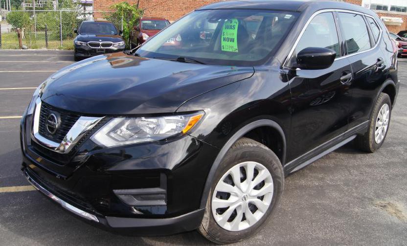 2019 Nissan Rogue Image 2