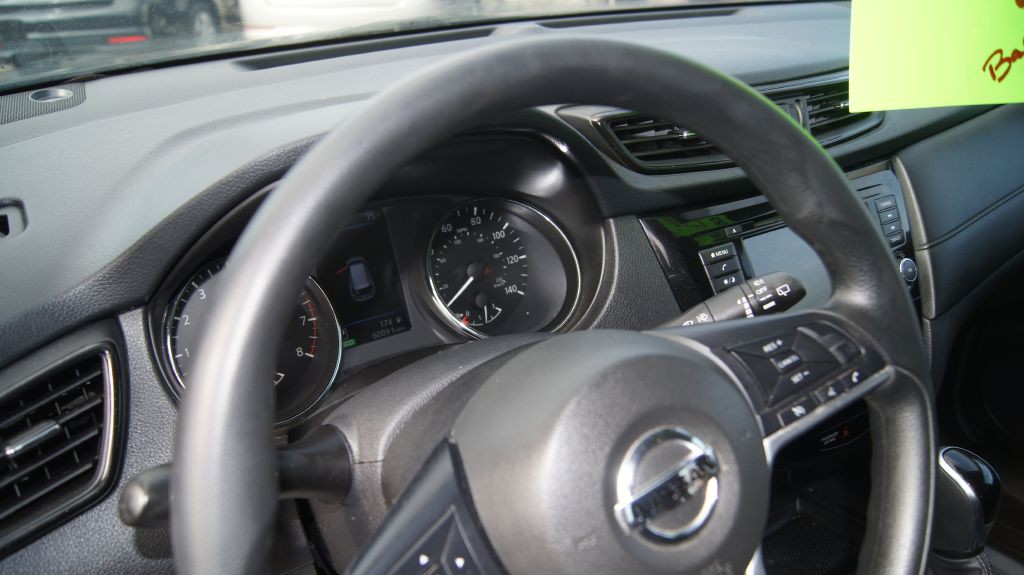 2019 Nissan Rogue Image 6
