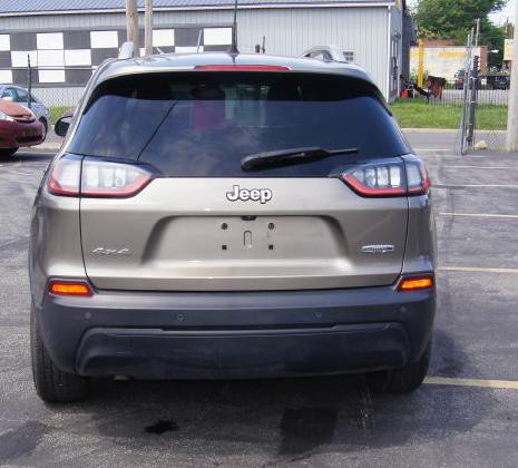 2020 Jeep Cherokee Image 7