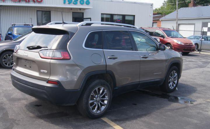 2020 Jeep Cherokee Image 8