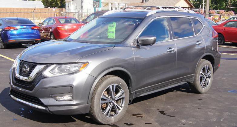 2020 Nissan Rogue Image 3