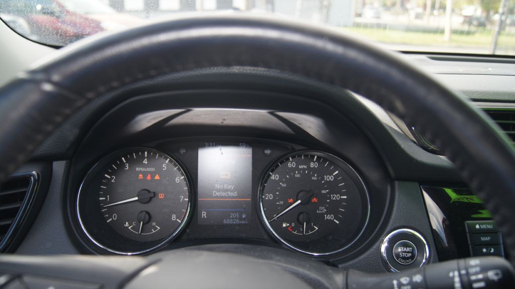 2020 Nissan Rogue Image 11